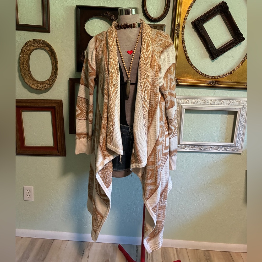 Old Navy Geometric Blanket Cardigan
